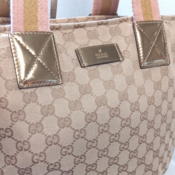 Gucci GG Monogram Large Web Handle Bucket Tote Gold - Picture 4 of 15